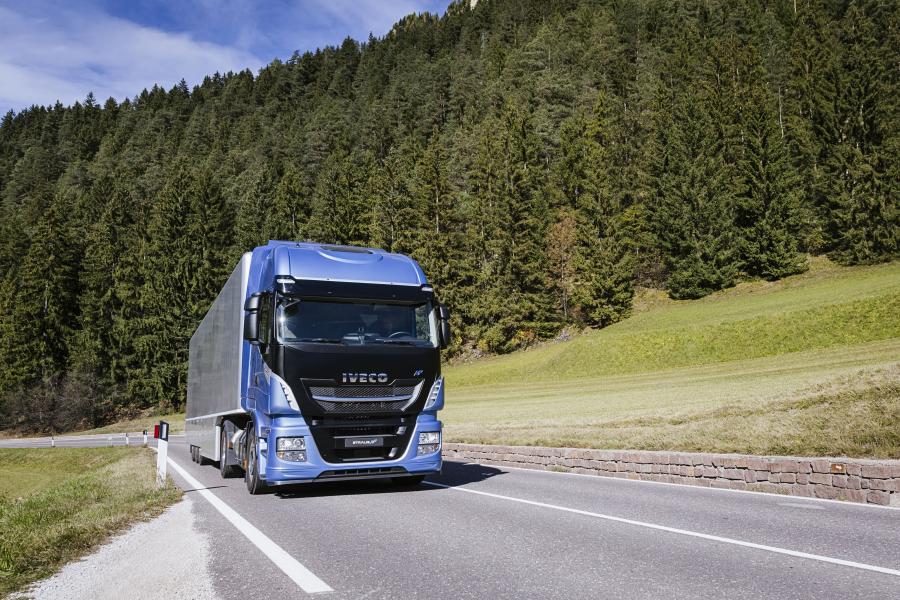  Iveco Stralis 460NP 4x2 2017 года  (фото 20 из 40)